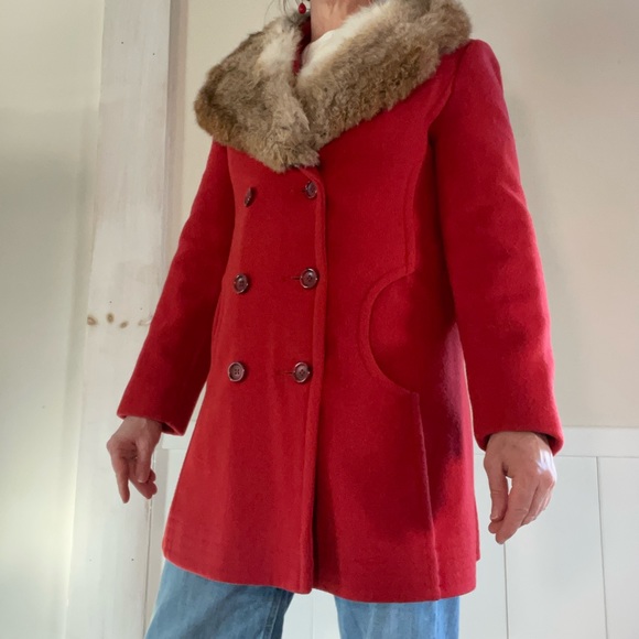 Vintage 50s 60s Red Wool Double Breasted Coat with Rabbit Fur Collar, xs / small - Picture 2 of 10